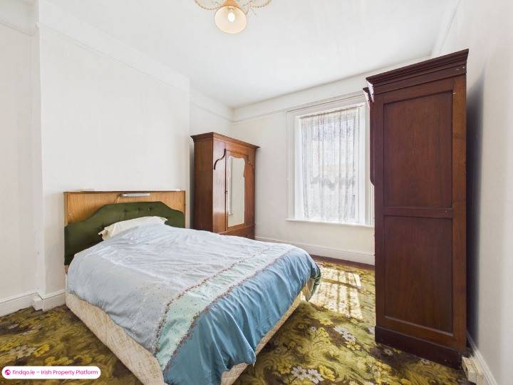 Terraced house for Sale in Newtown, Waterford