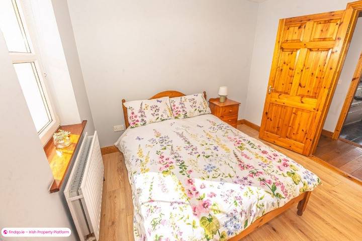 Detached house for Sale in Cloyne, Cork