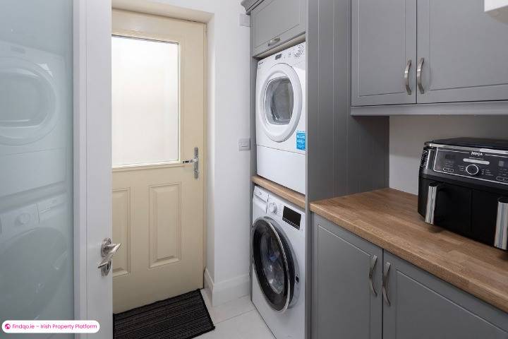 Semi-detached house for Sale in Ladysbridge, Cork