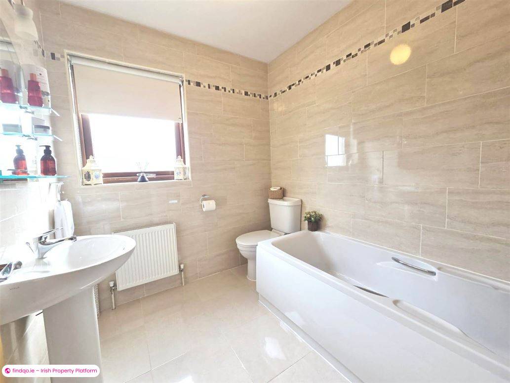 Semi-detached house for Sale in Newbridge, Kildare