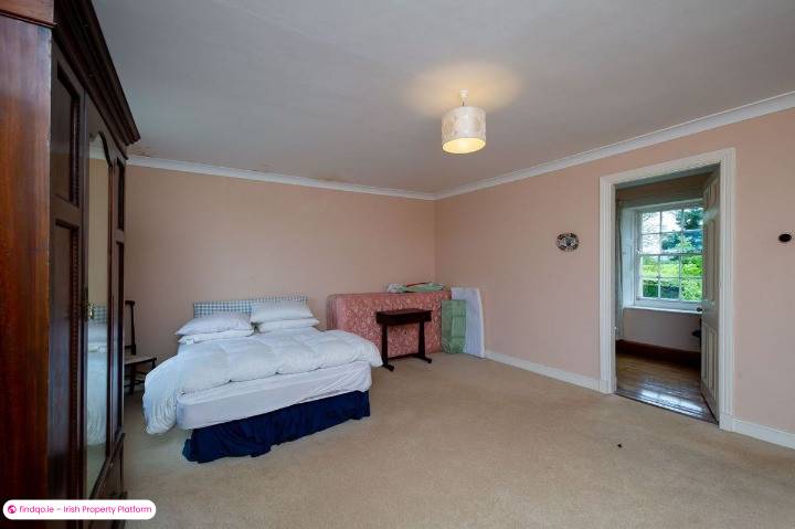 Detached house for Sale in Kilworth Camp, Cork