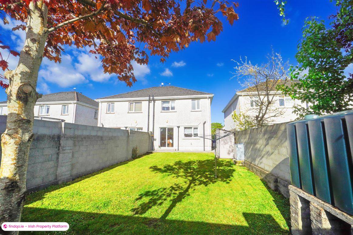 Semi-detached house for Sale in Nenagh, Tipperary