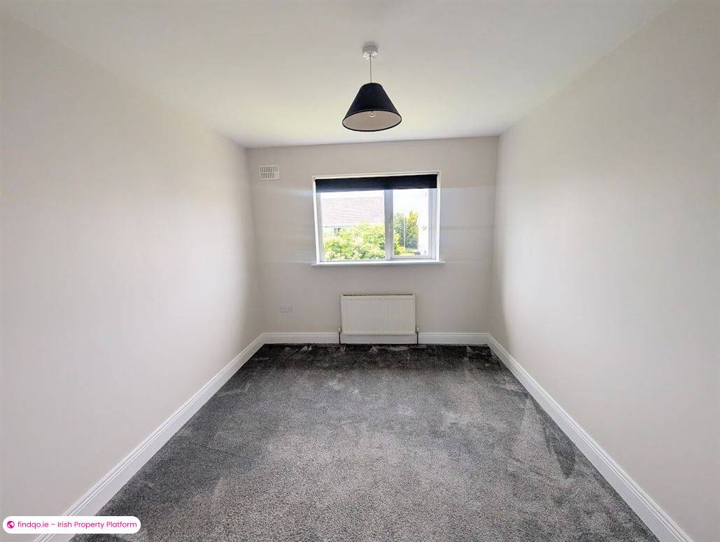 Semi-detached house for Sale in Nenagh, Tipperary