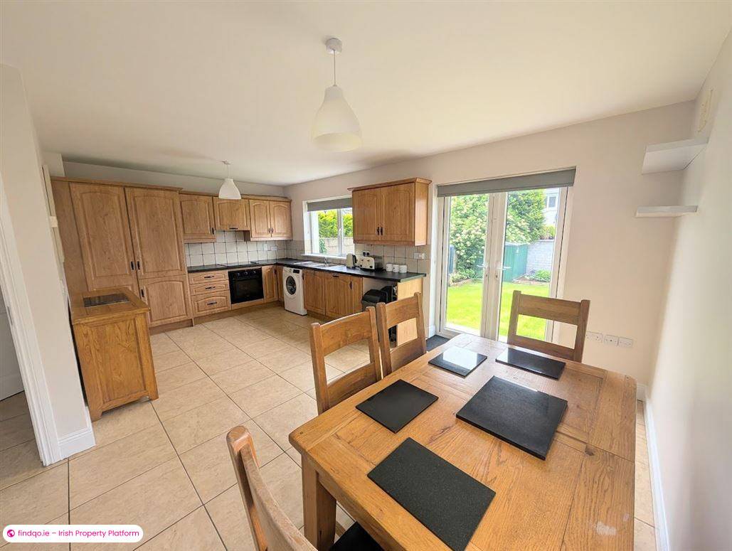 Semi-detached house for Sale in Nenagh, Tipperary