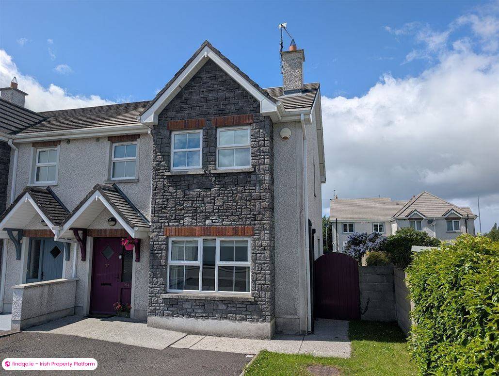 Semi-detached house for Sale in Nenagh, Tipperary