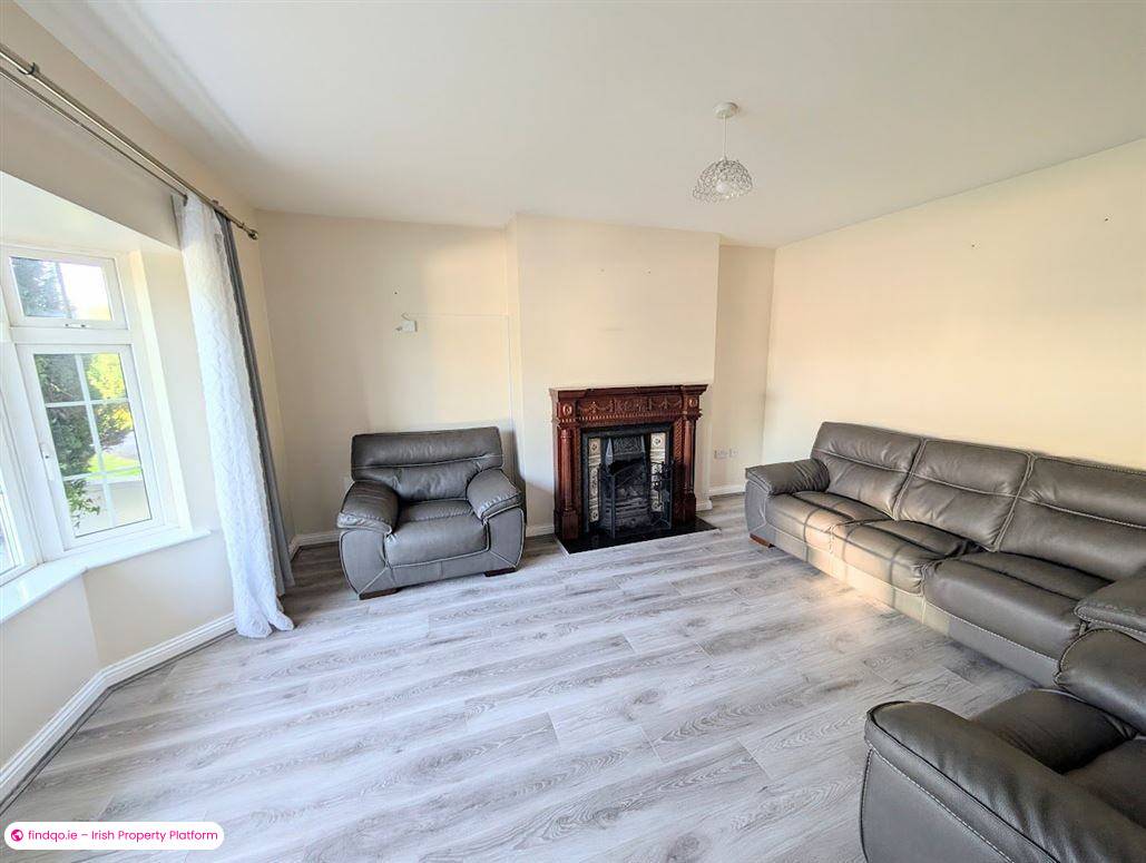 Semi-detached house for Sale in Nenagh, Tipperary
