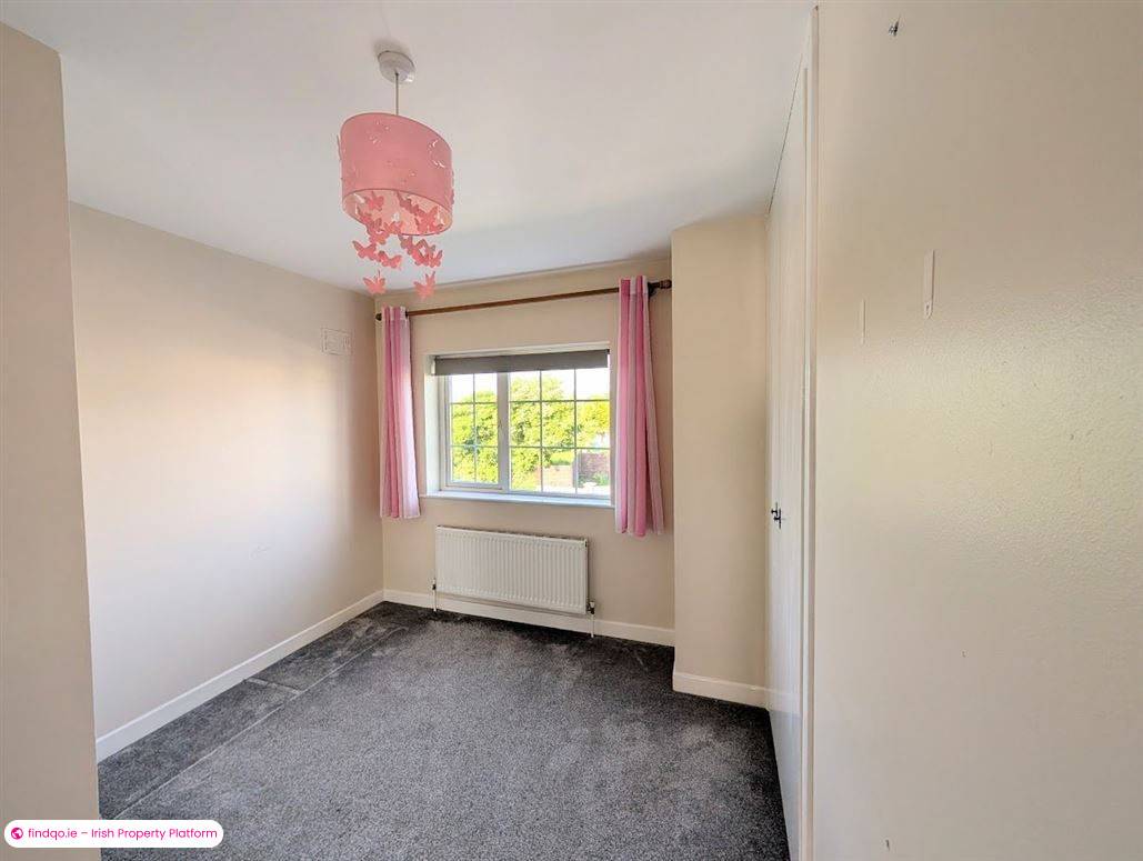 Semi-detached house for Sale in Nenagh, Tipperary