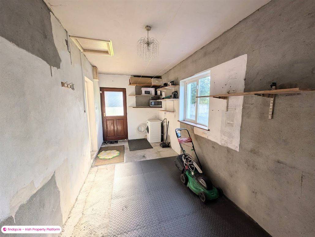Semi-detached house for Sale in Nenagh, Tipperary