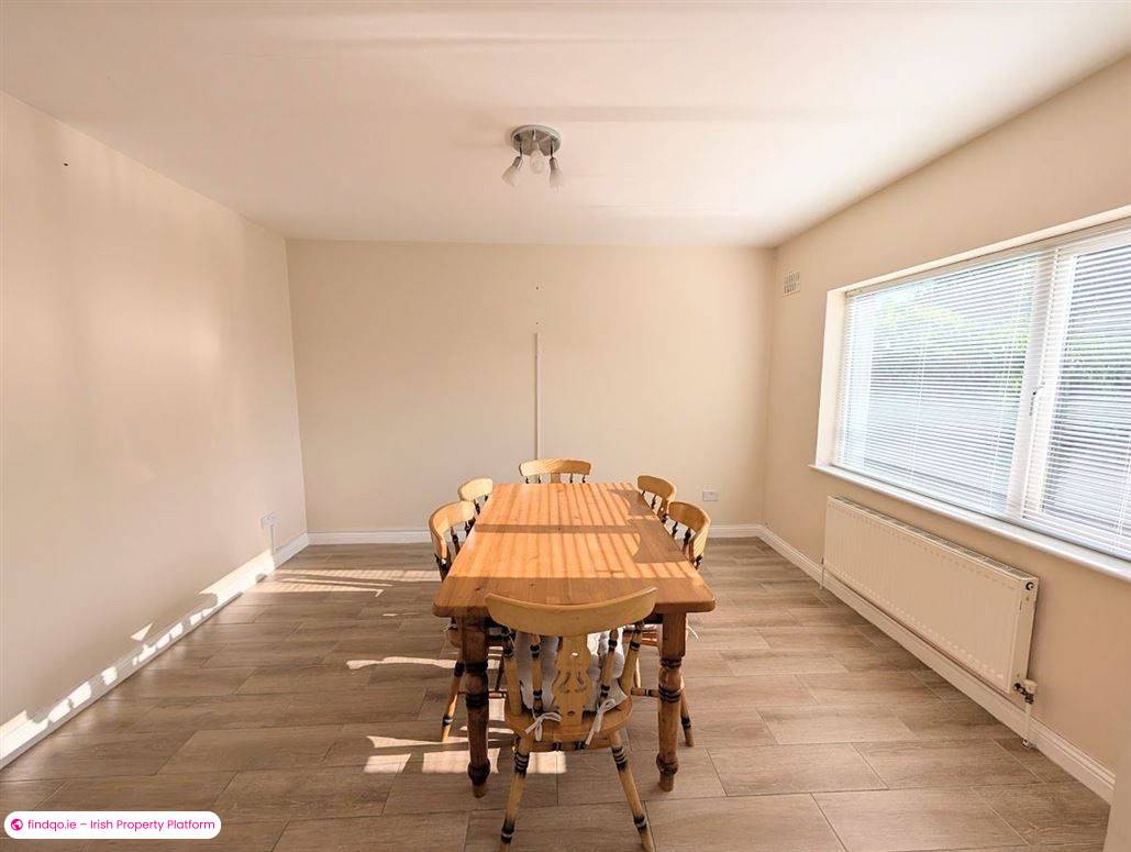 Semi-detached house for Sale in Nenagh, Tipperary