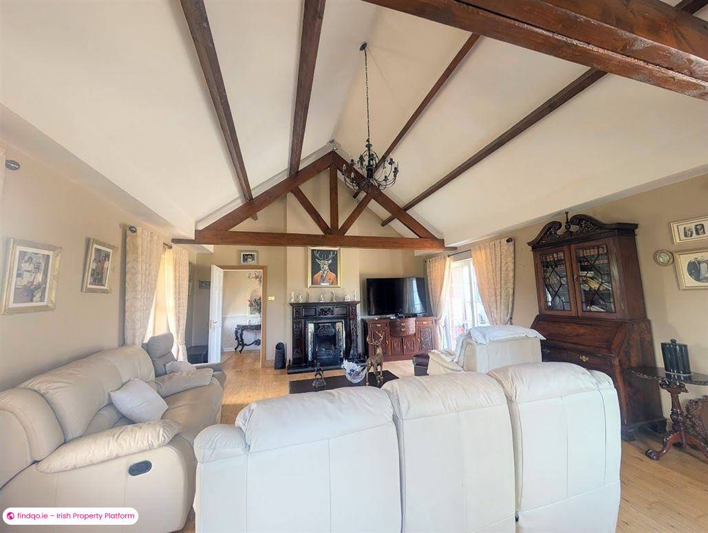 Detached house for Sale in Roscrea, Tipperary