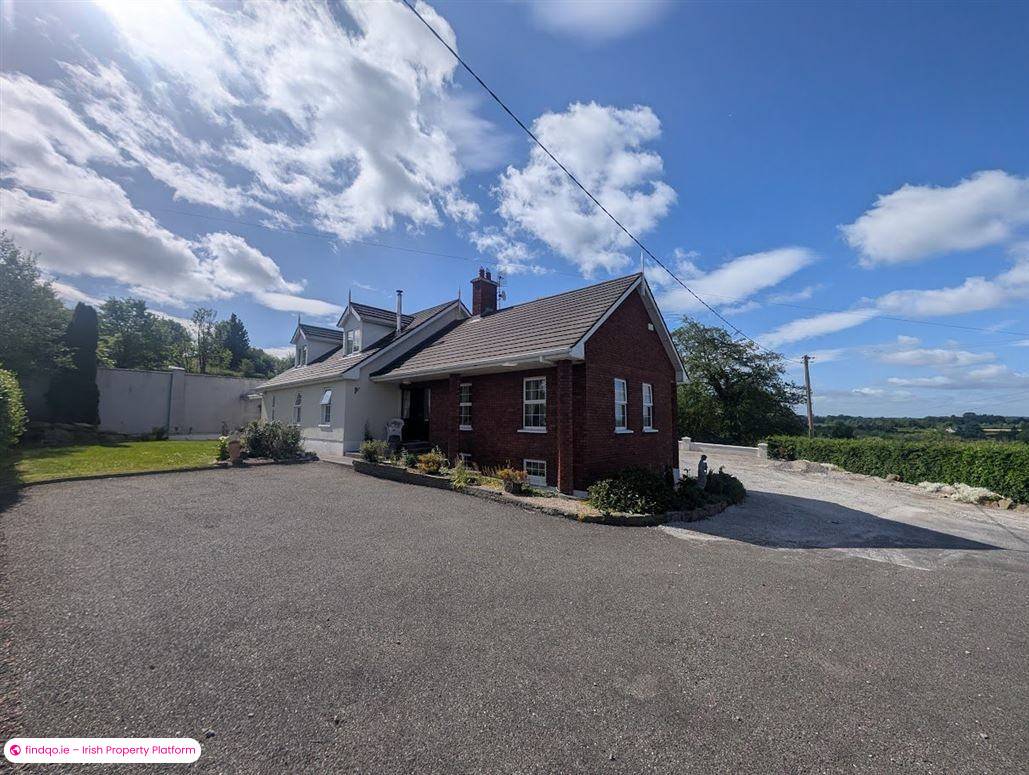 Detached house for Sale in Roscrea, Tipperary