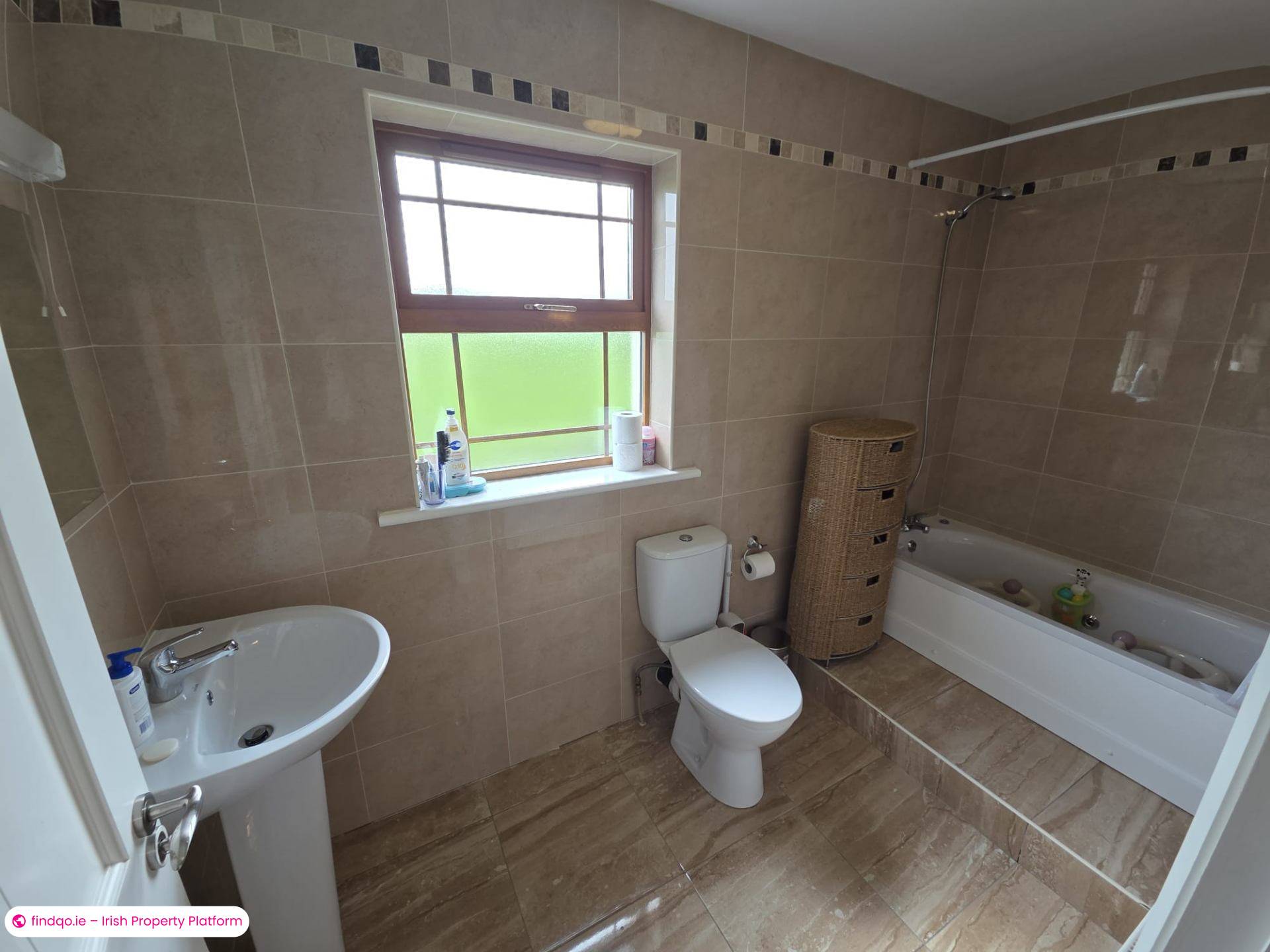 End of terrace house for Sale in Carrickmacross, Monaghan