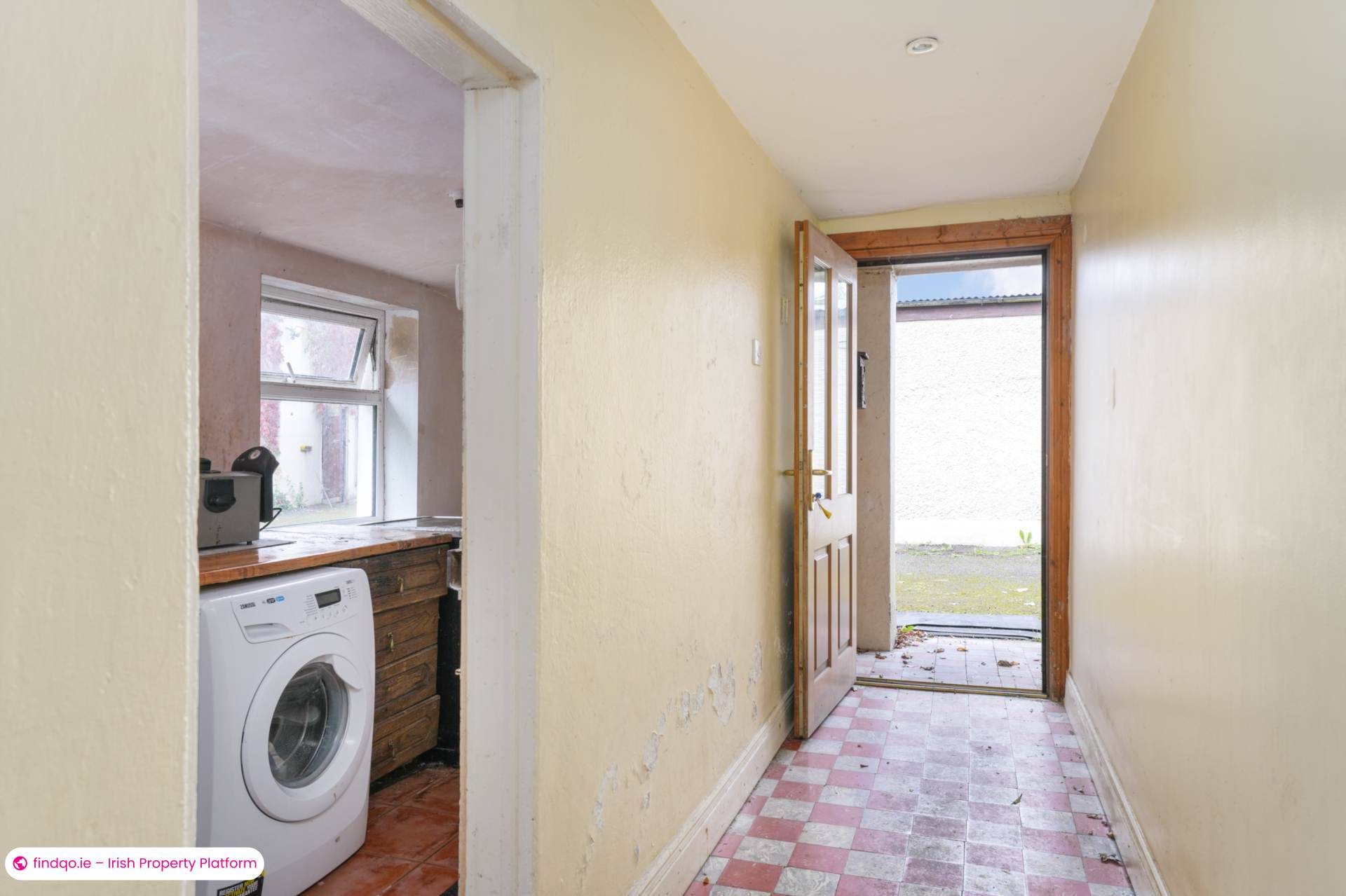 Detached house for Sale in Tara, Meath