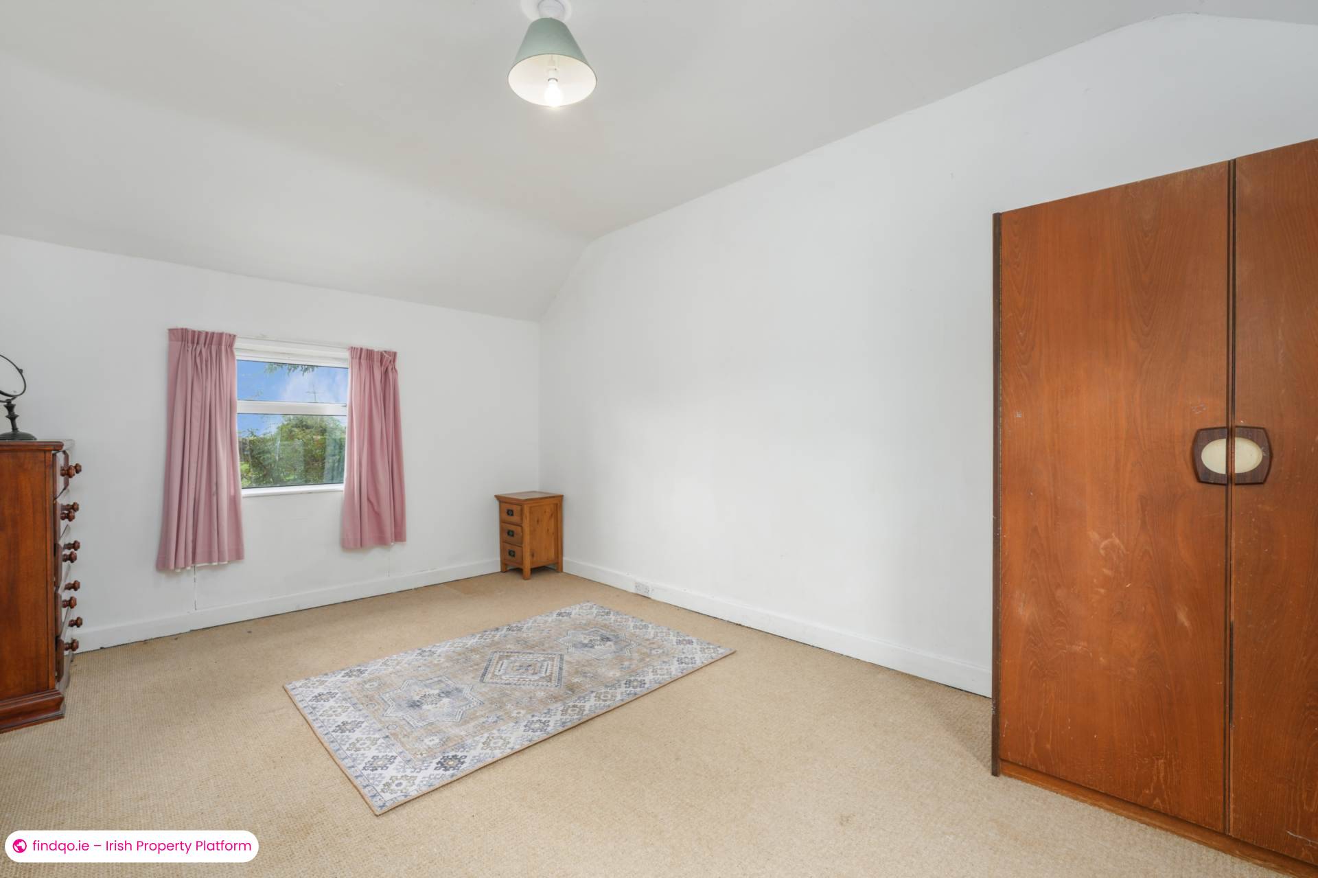 Detached house for Sale in Tara, Meath