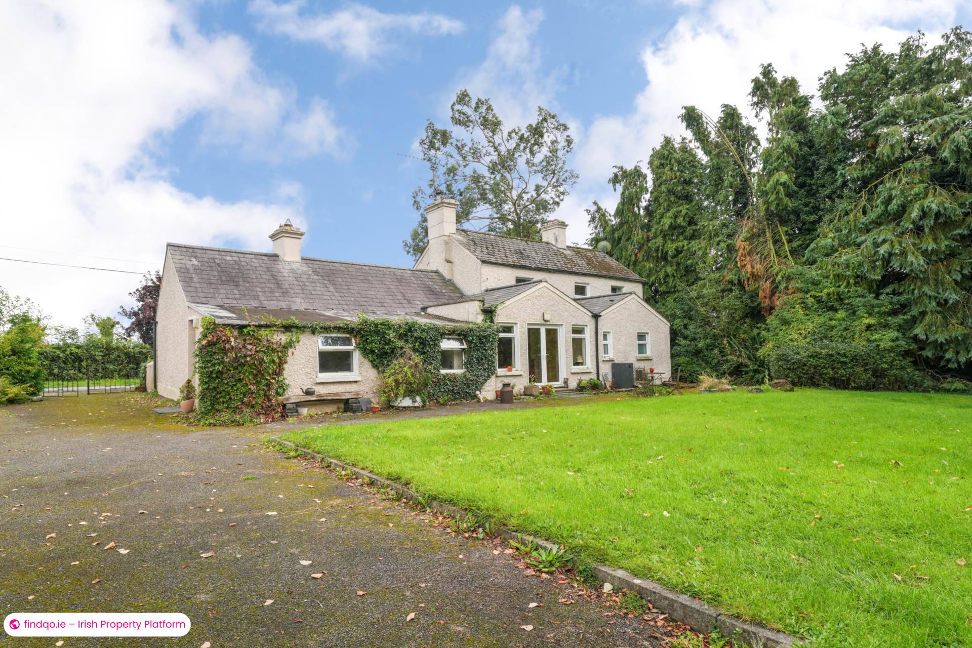Detached house for Sale in Tara, Meath