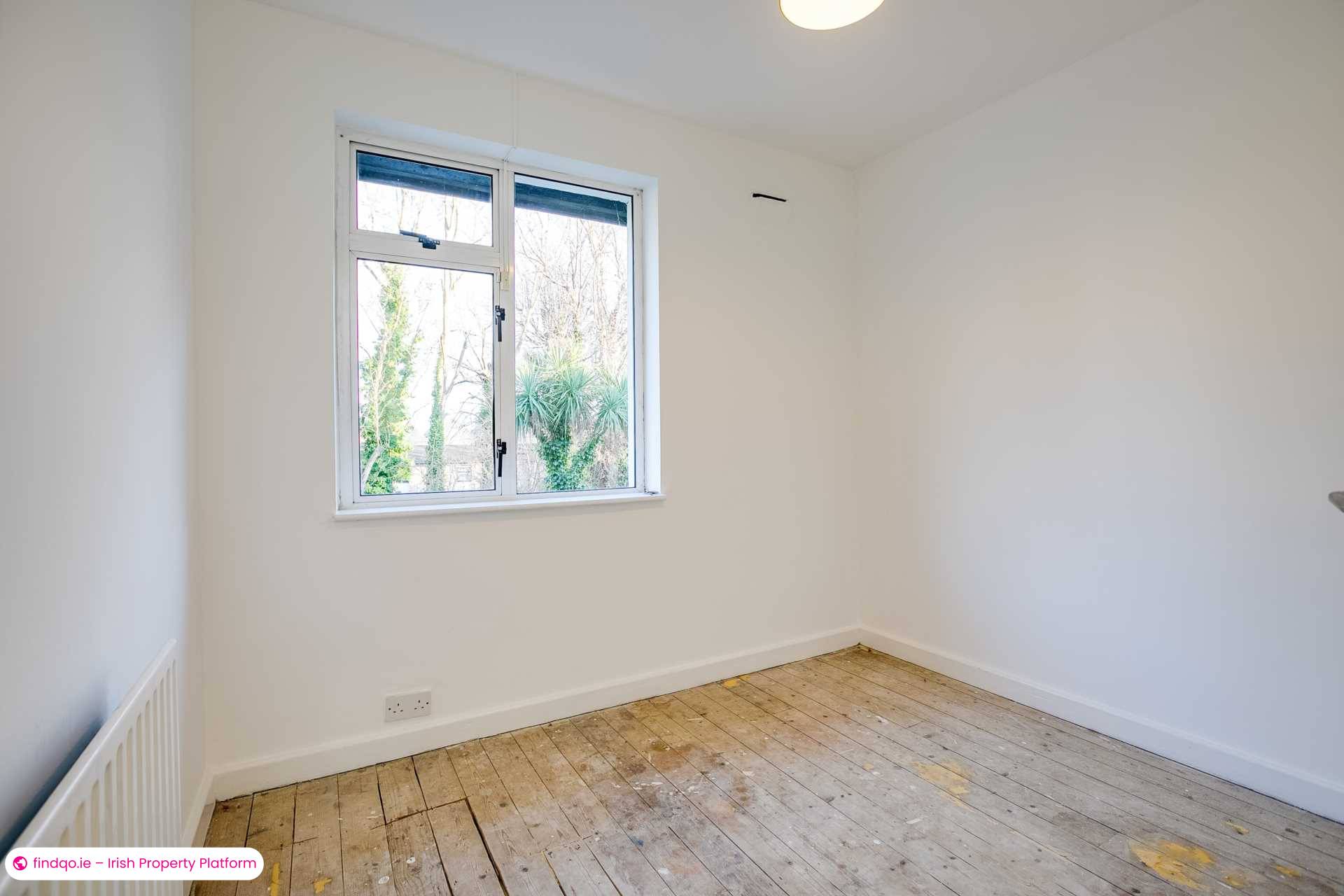 Terraced house for Sale in Stillorgan, Dublin (County)