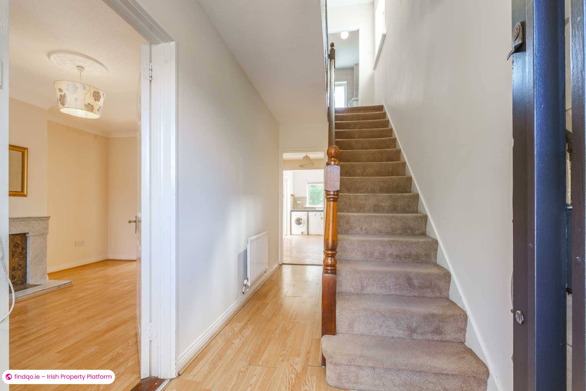 Semi-detached house for Sale in Stillorgan, Dublin (County)