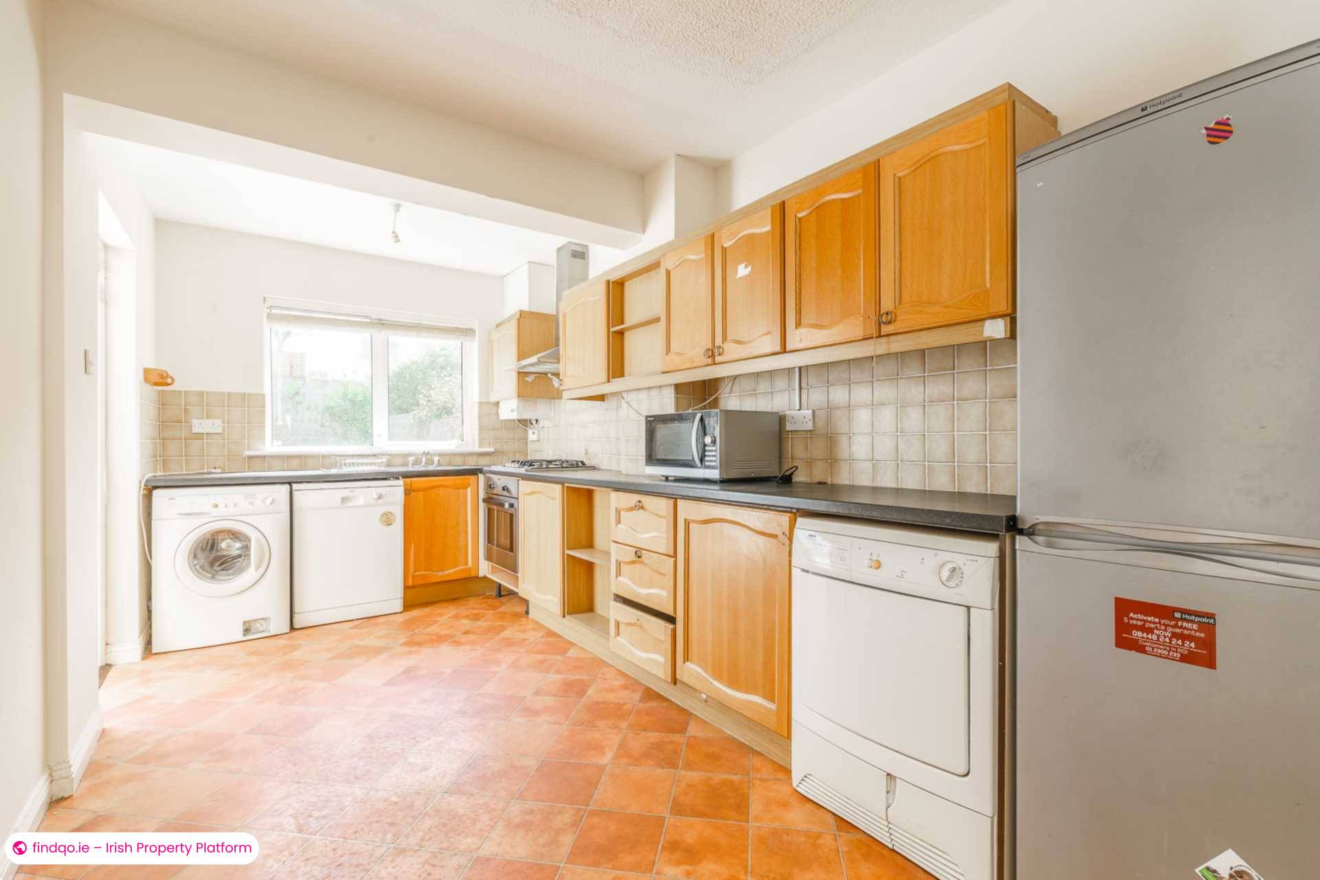 Semi-detached house for Sale in Stillorgan, Dublin (County)