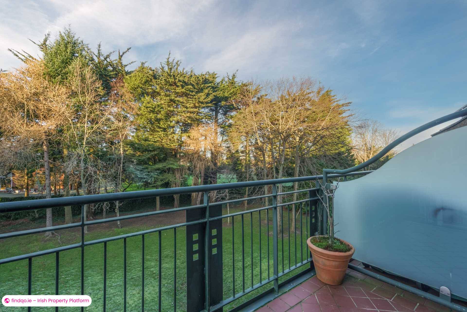 Apartment for Sale in Stillorgan, Dublin (County)