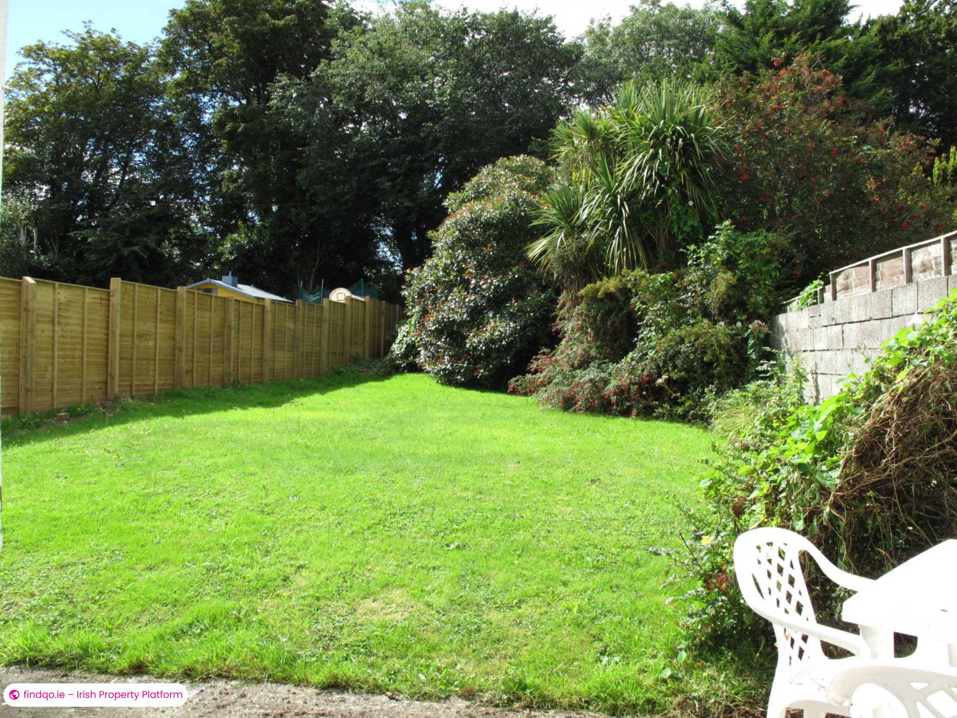 Semi-detached house for Sale in Stillorgan, Dublin (County)