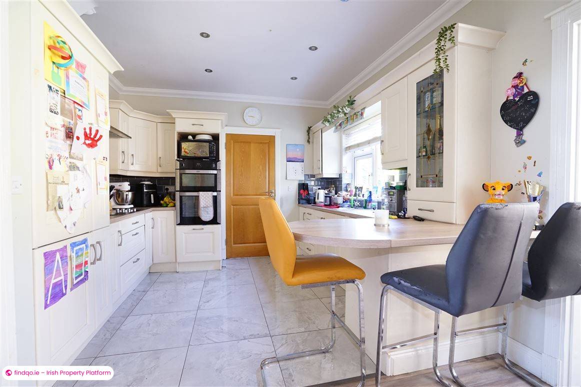 Detached house for Sale in Waterford City Centre, Waterford