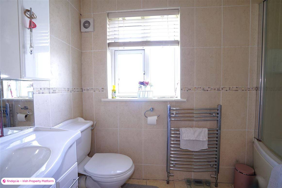 Detached house for Sale in Waterford City Centre, Waterford