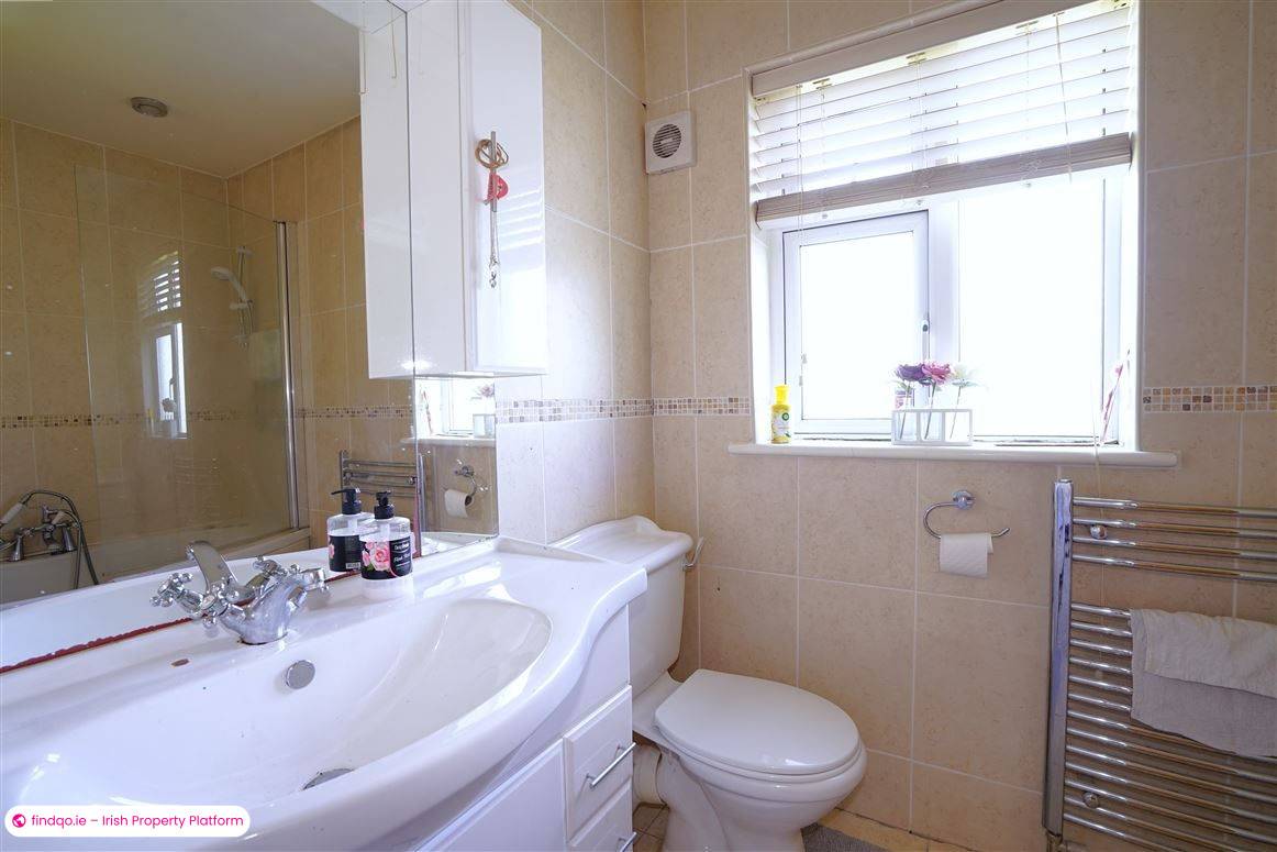 Detached house for Sale in Waterford City Centre, Waterford