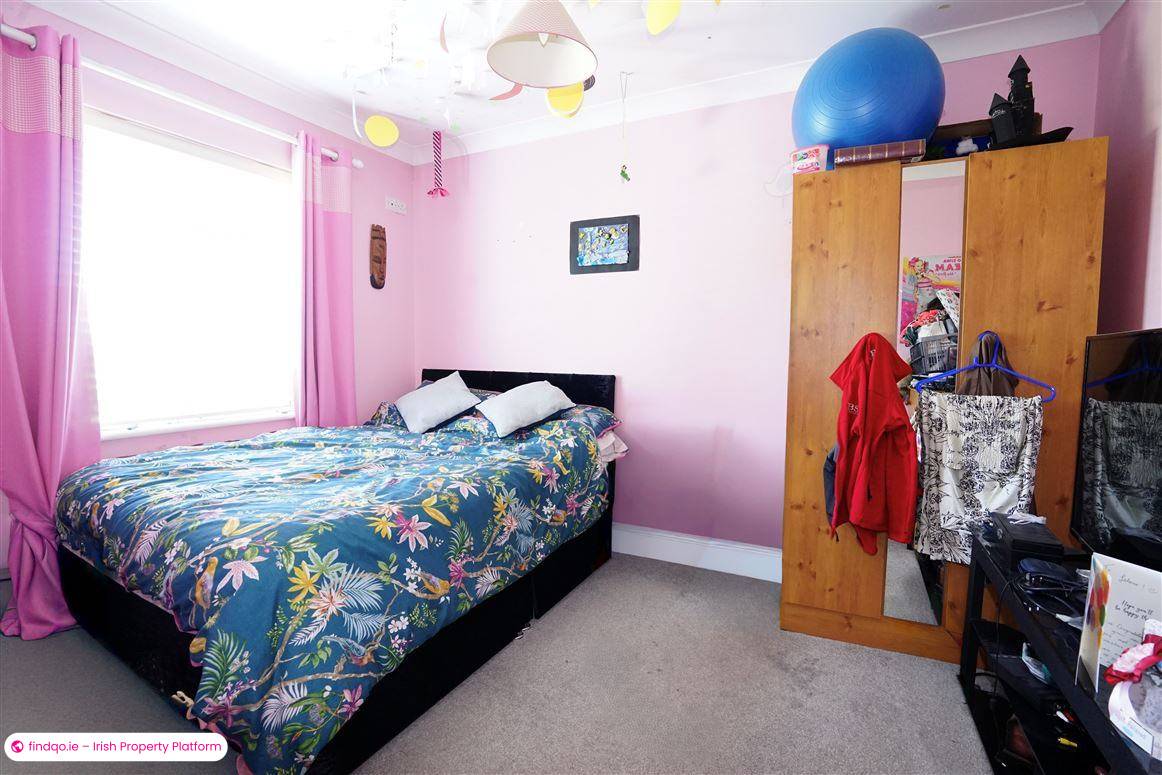 Detached house for Sale in Waterford City Centre, Waterford