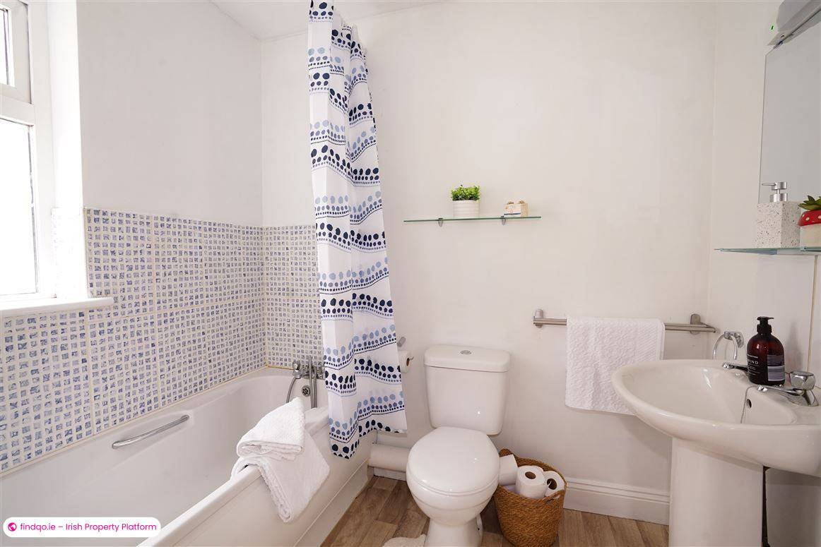 Semi-detached house for Sale in Waterford City Centre, Waterford