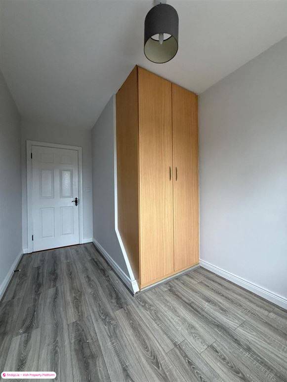 Semi-detached house for Sale in Ballaghaderreen, Roscommon