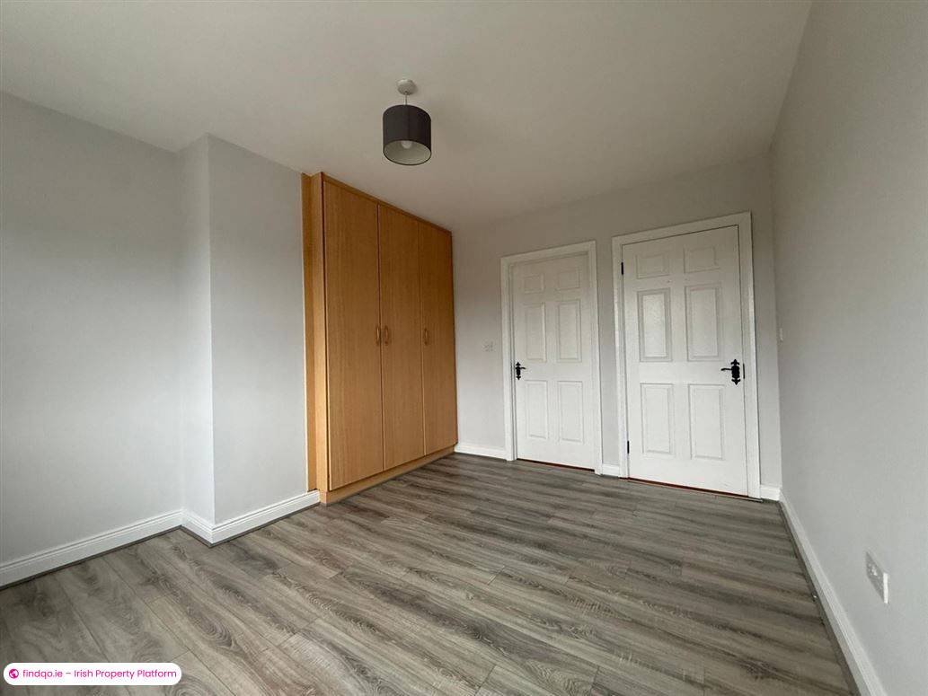 Semi-detached house for Sale in Ballaghaderreen, Roscommon
