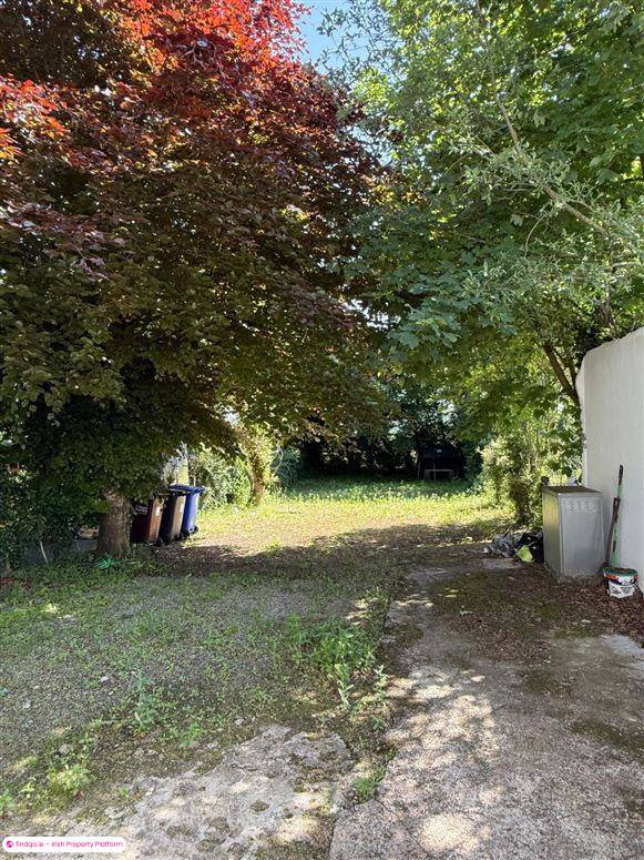 Semi-detached house for Sale in Ballaghaderreen, Roscommon