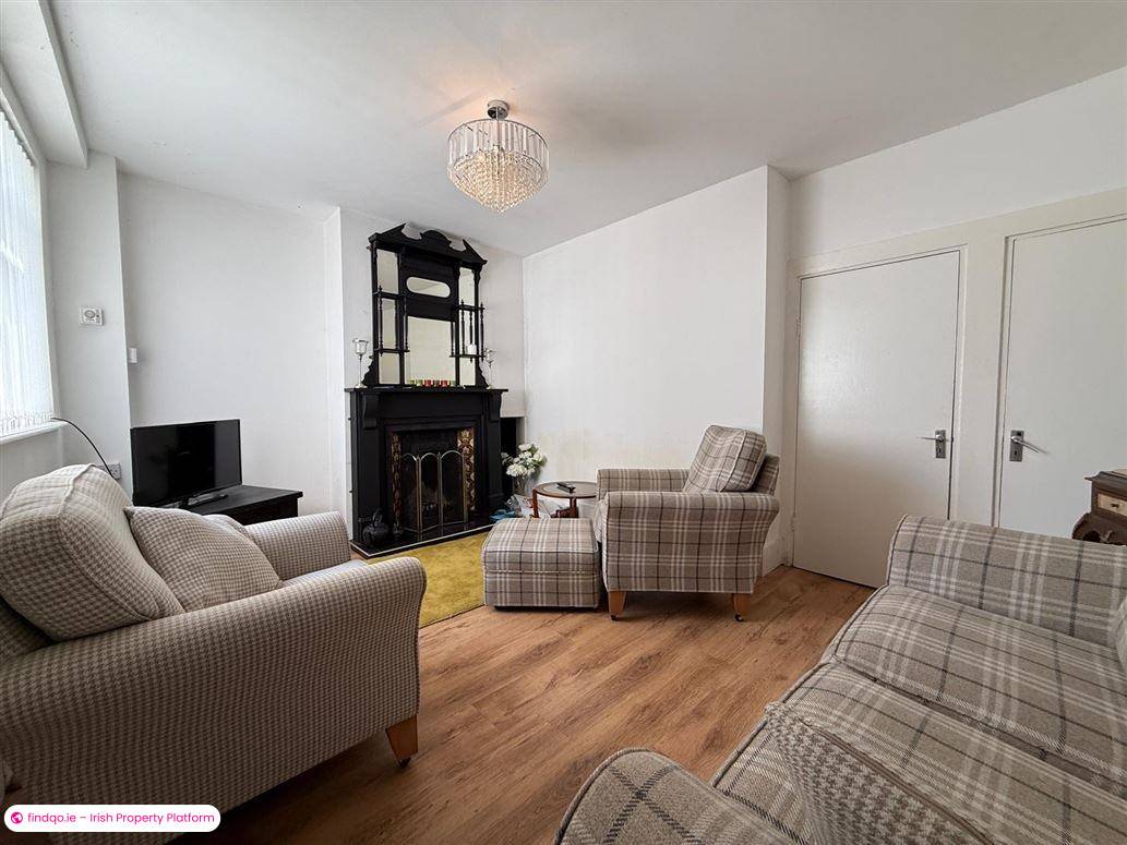 Semi-detached house for Sale in Ballaghaderreen, Roscommon