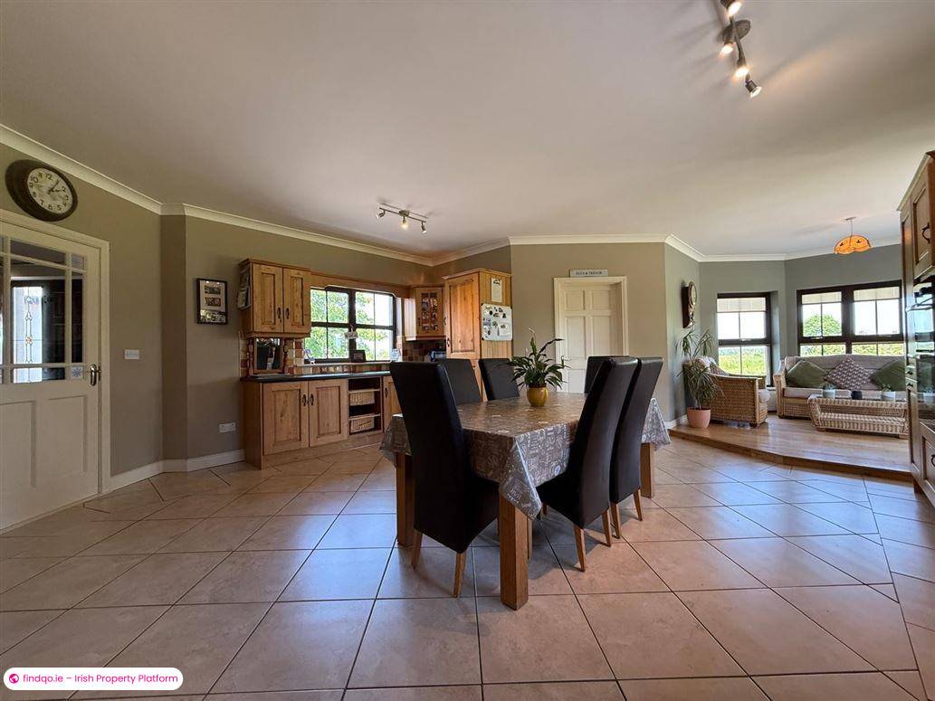 Detached house for Sale in Frenchpark, Roscommon