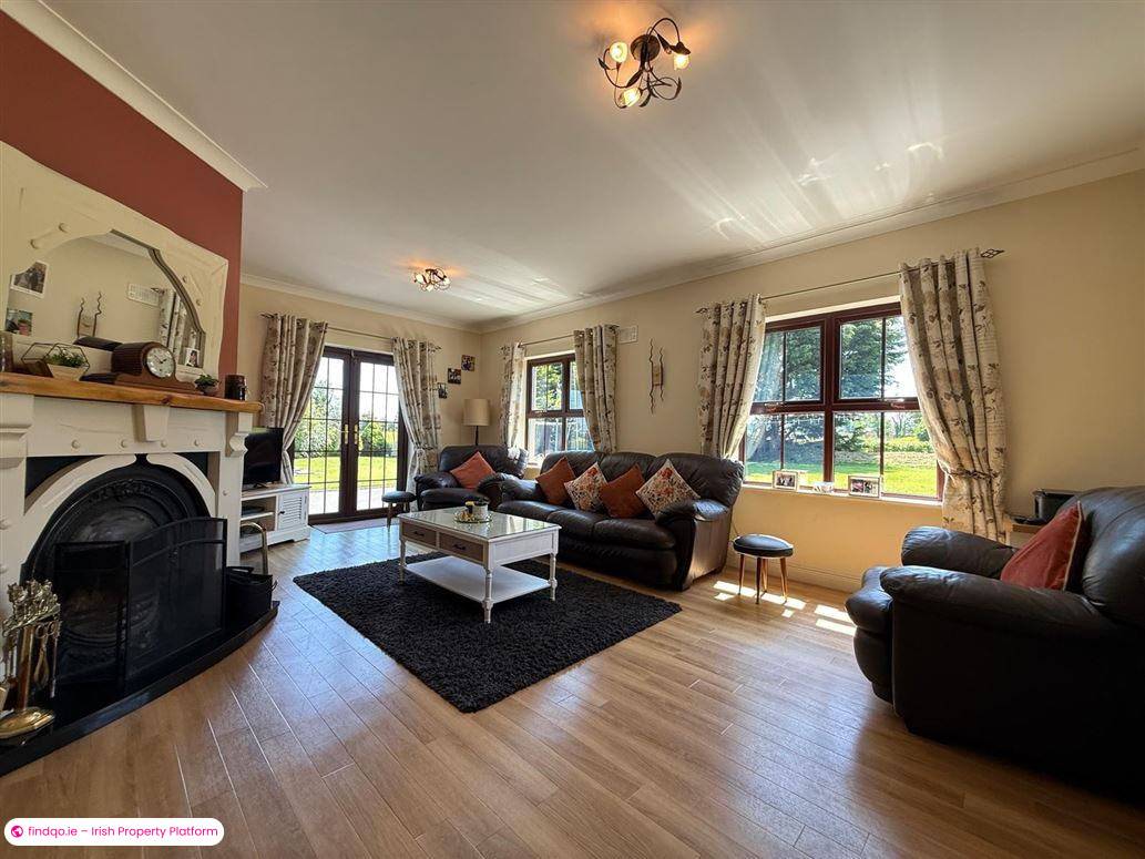 Detached house for Sale in Frenchpark, Roscommon