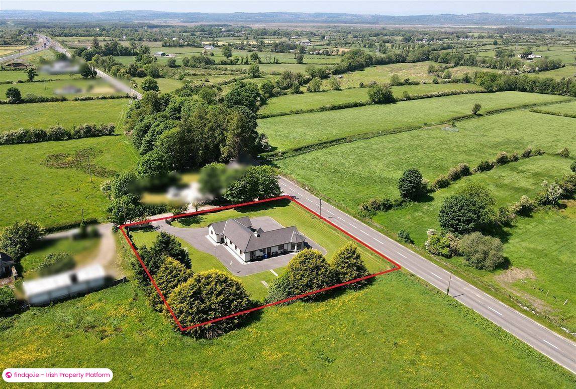 Detached house for Sale in Frenchpark, Roscommon