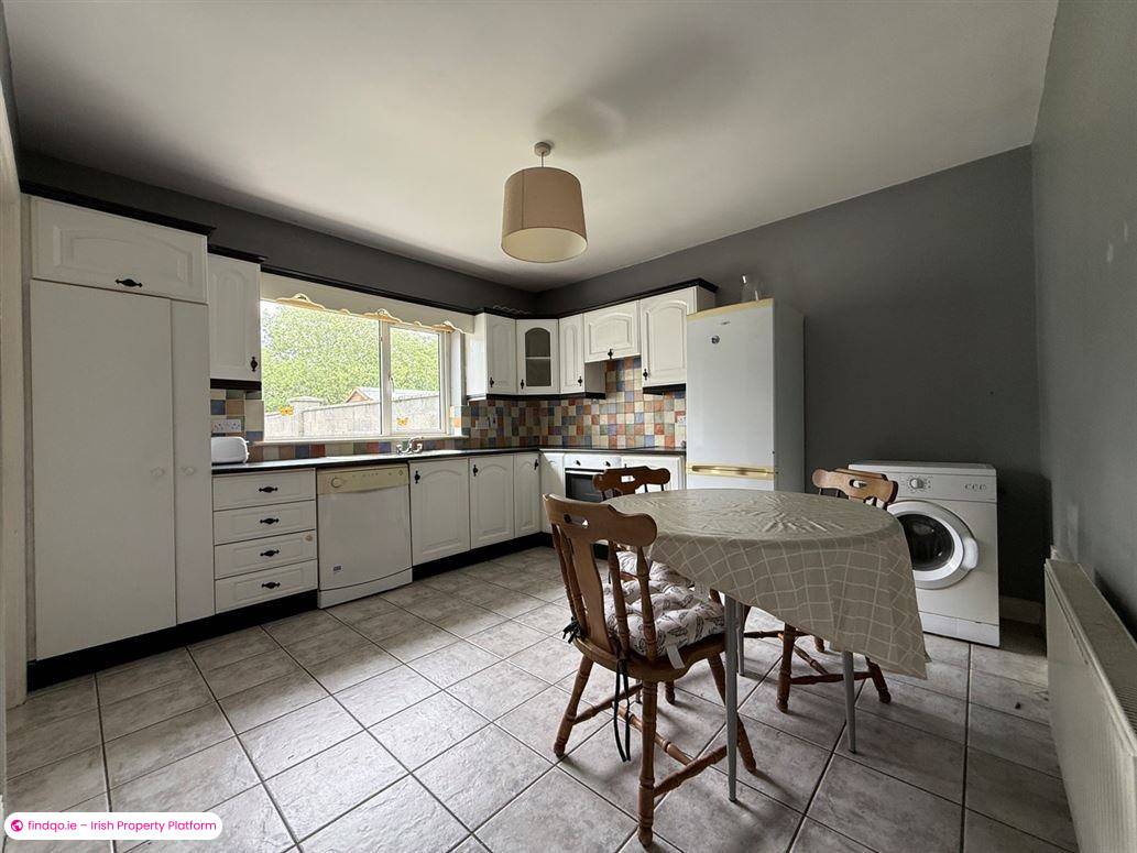 Semi-detached house for Sale in Ballaghaderreen, Roscommon