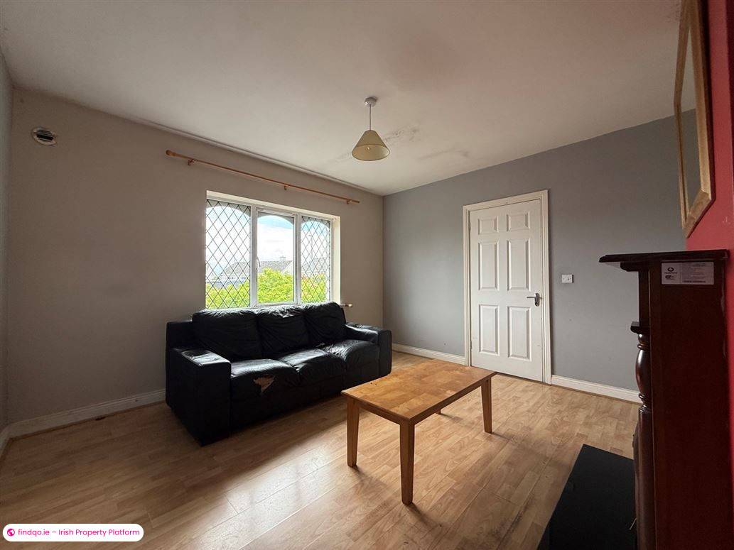 Semi-detached house for Sale in Ballaghaderreen, Roscommon