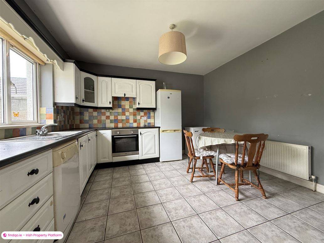 Semi-detached house for Sale in Ballaghaderreen, Roscommon