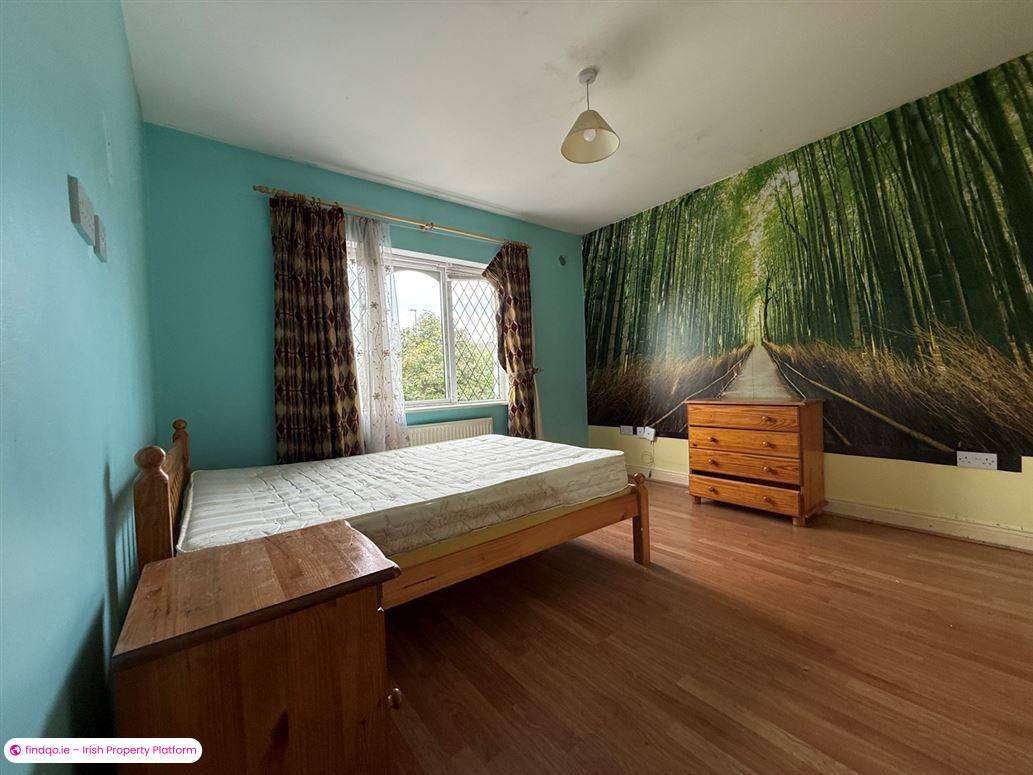 Semi-detached house for Sale in Ballaghaderreen, Roscommon