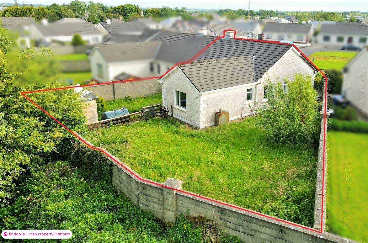 Semi-detached house for Sale in Ballaghaderreen, Roscommon