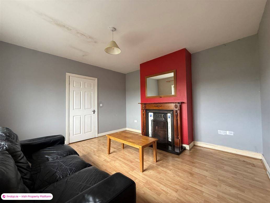 Semi-detached house for Sale in Ballaghaderreen, Roscommon