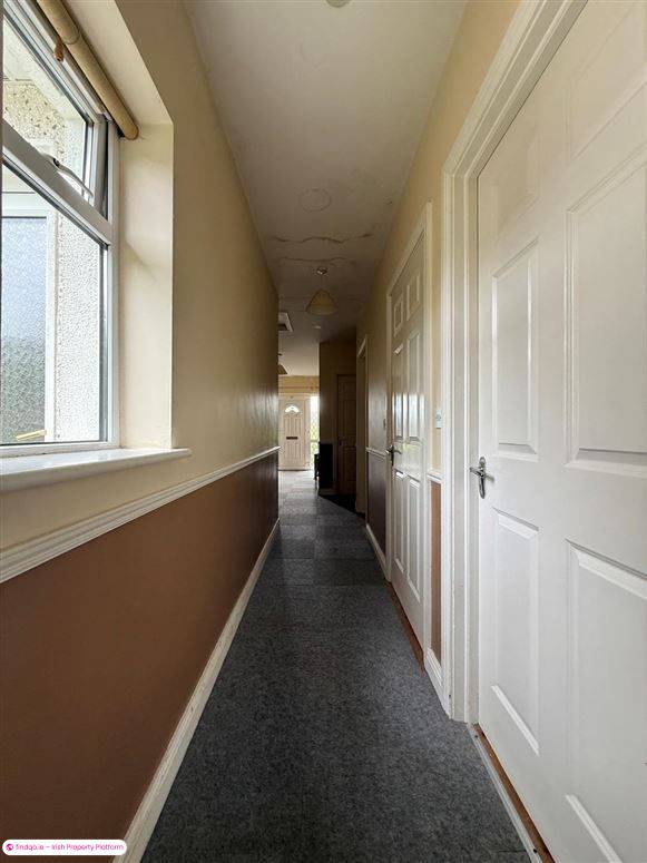 Semi-detached house for Sale in Ballaghaderreen, Roscommon