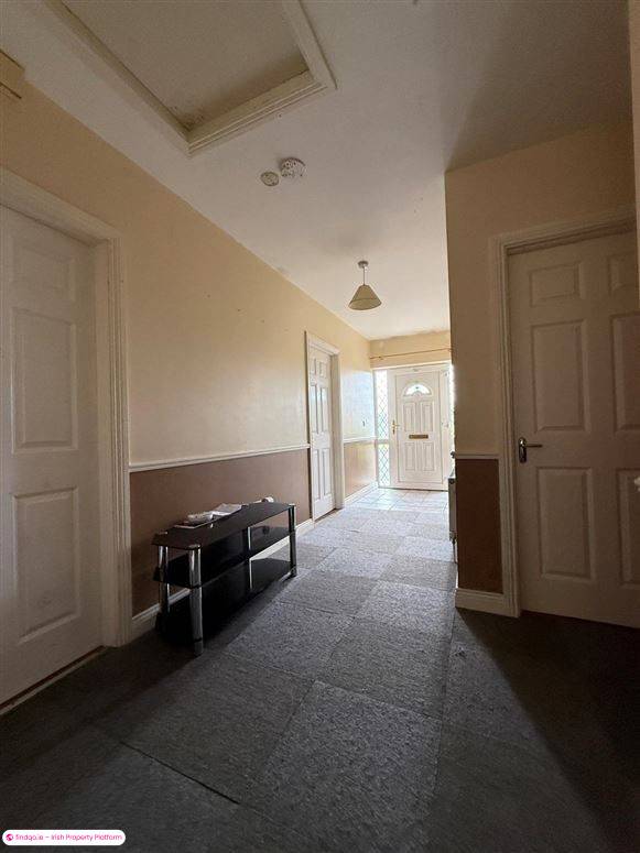 Semi-detached house for Sale in Ballaghaderreen, Roscommon