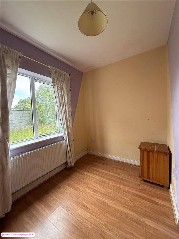 Semi-detached house for Sale in Ballaghaderreen, Roscommon