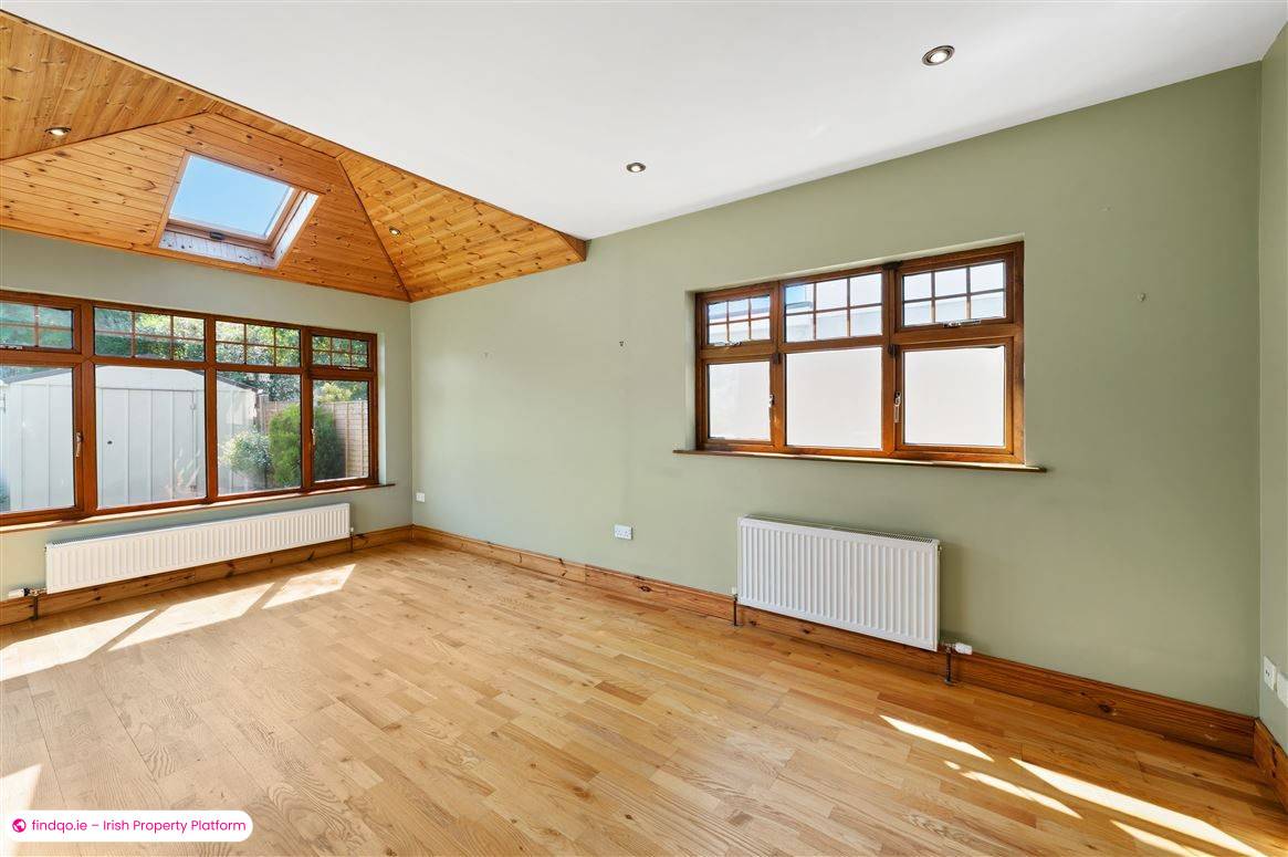 Semi-detached house for Sale in Ballinlough, Cork
