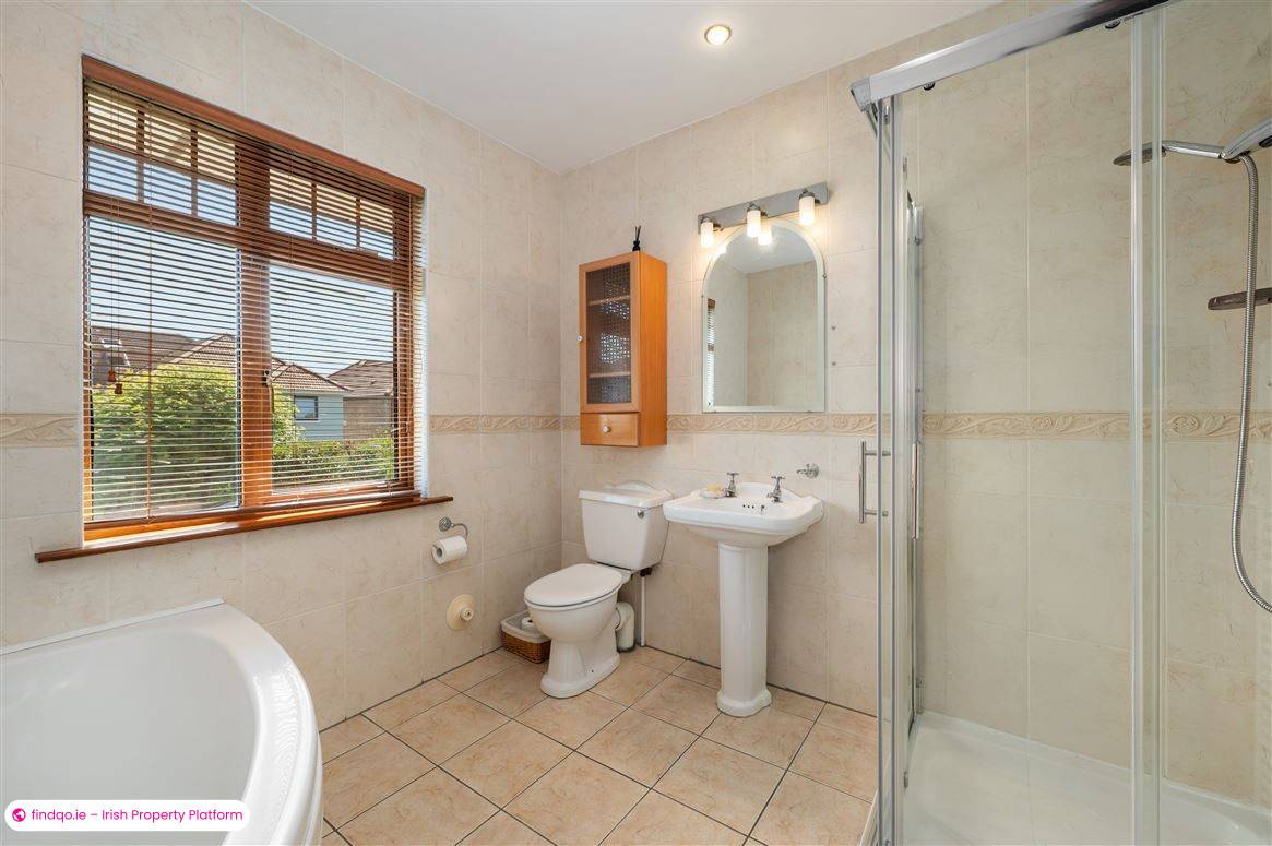 Semi-detached house for Sale in Ballinlough, Cork