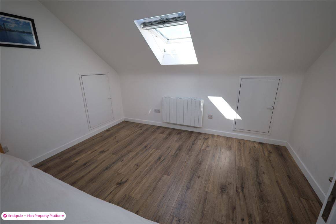 Semi-detached house for Sale in Passage West, Cork