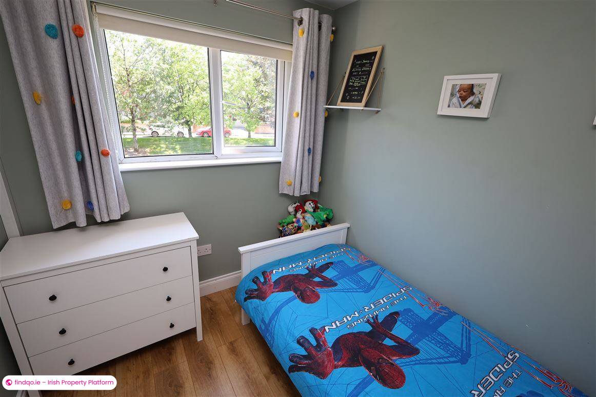 Semi-detached house for Sale in Passage West, Cork
