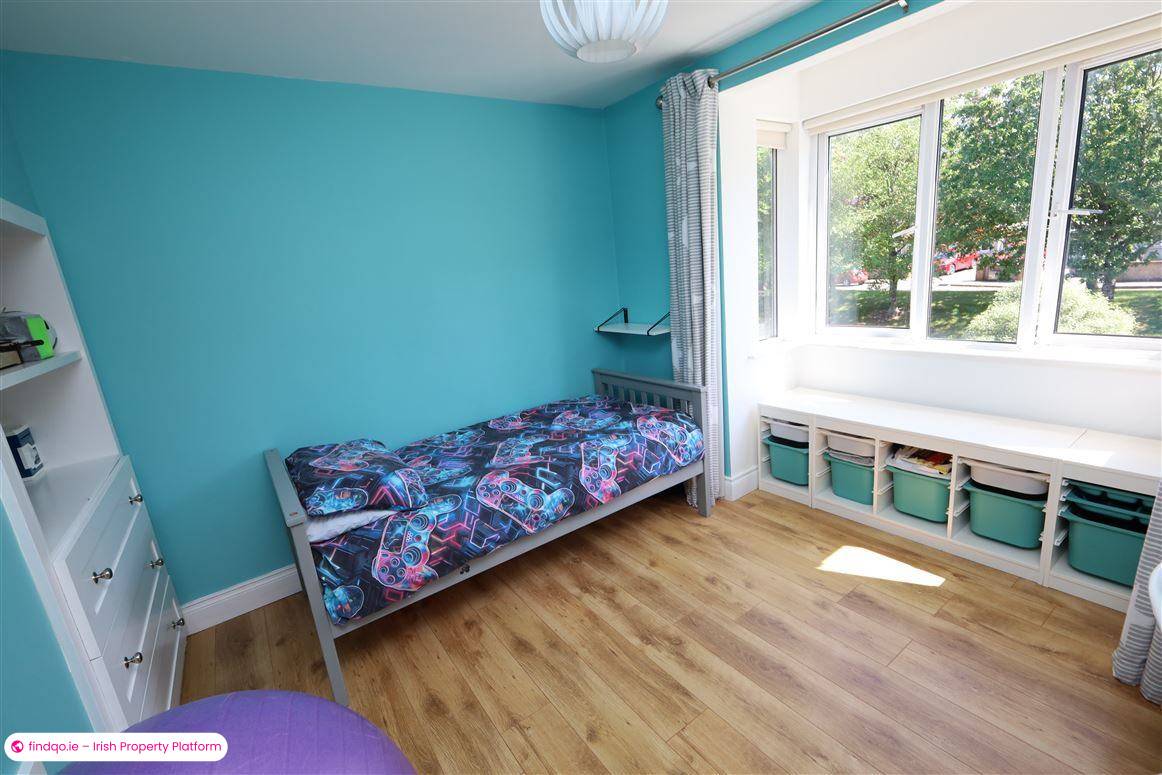 Semi-detached house for Sale in Passage West, Cork